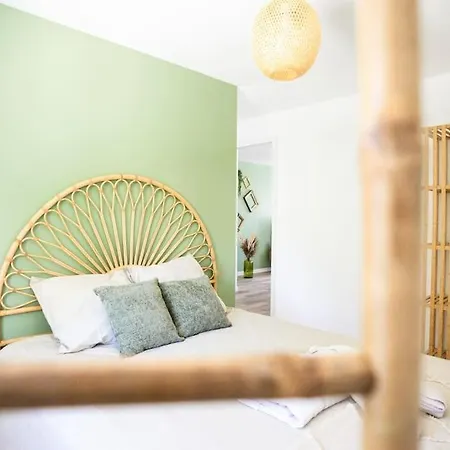 Nuxia Suites&spa L'aboheme Chic