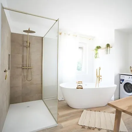 Nuxia Suites&spa L'aboheme Chic Apartmán *