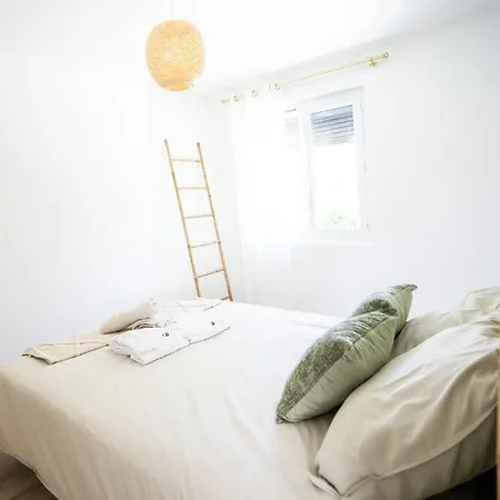 Nuxia Suites&spa L'aboheme Chic * Bagnols-sur-Ceze