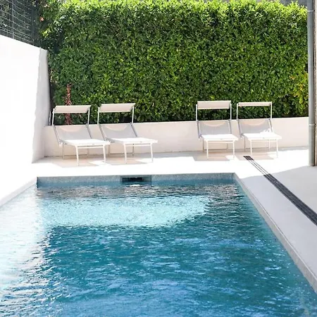 Nuxia Suites&spa L'aboheme Chic *